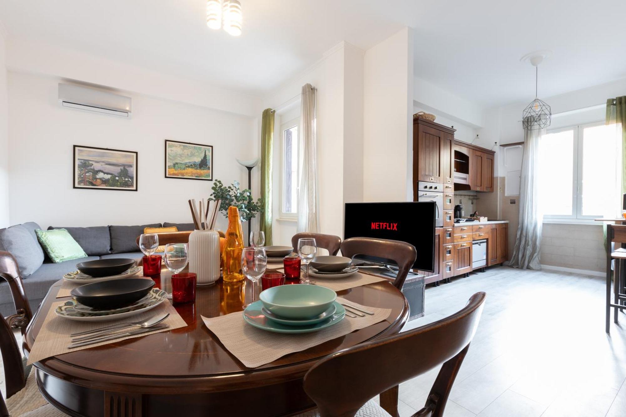 Apartment 8 Min To Center - 400mt To Metroa, 4-6 Pax, 2 Bathrooms